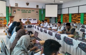 Sinergi Tadris IPA UIN KHAS Jember Dorong Percepatan Sertifikasi Halal UMKM di Jember
